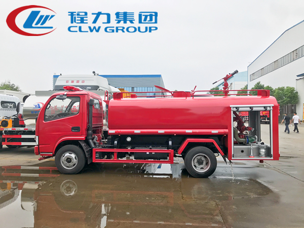 5吨消防洒水车